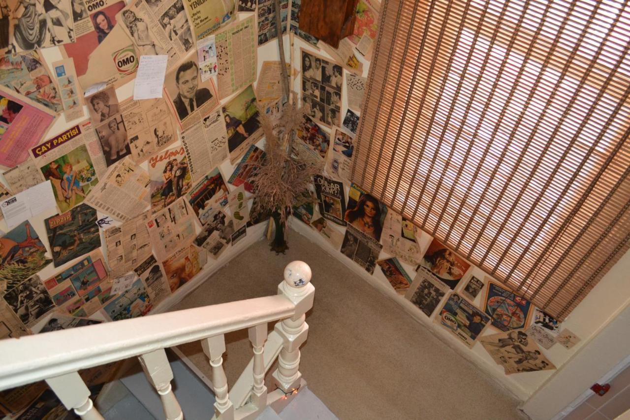 My Happy Home Hostel อิซมีร์ ภายนอก รูปภาพ