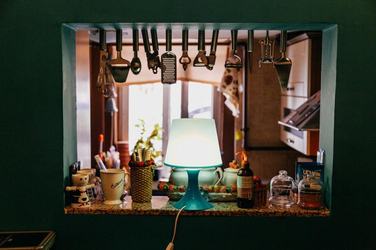 My Happy Home Hostel อิซมีร์ ภายนอก รูปภาพ