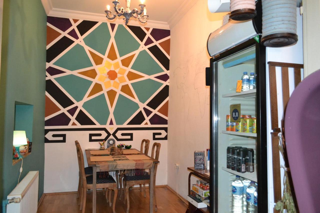 My Happy Home Hostel อิซมีร์ ภายนอก รูปภาพ
